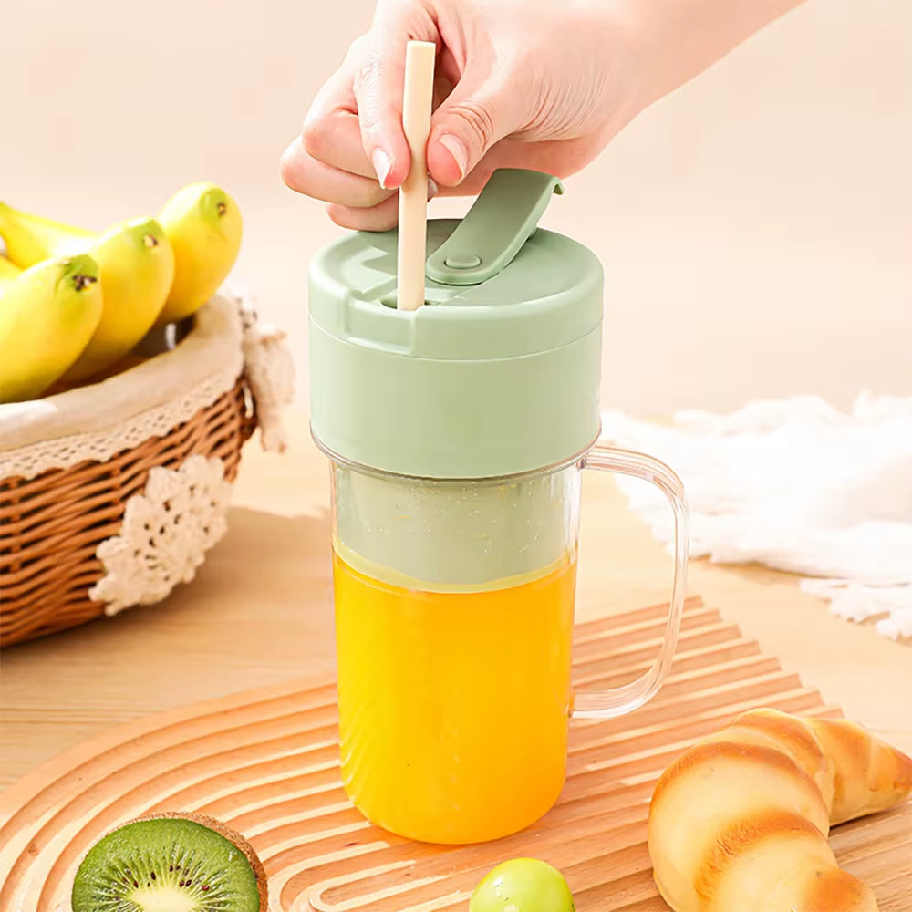 Portable Electric Juicer and Blender for Home and Outdoor Use